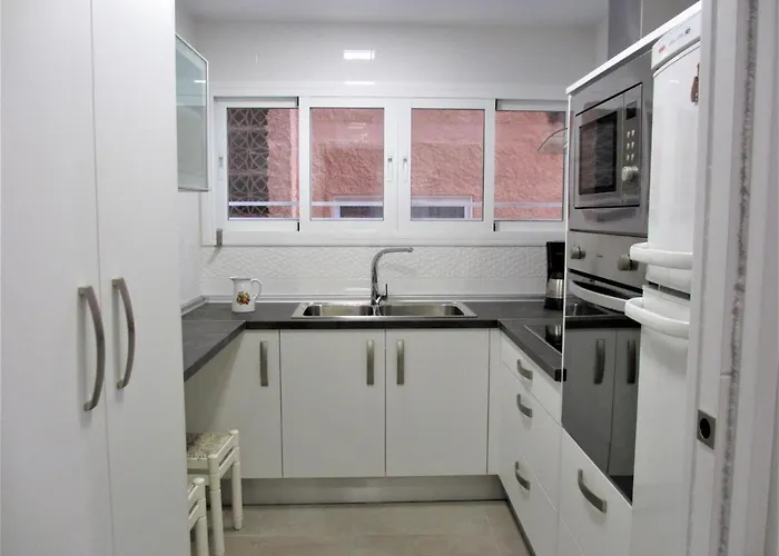 Rentcostadelsol Boliches Penelope * فوينخيرولا
