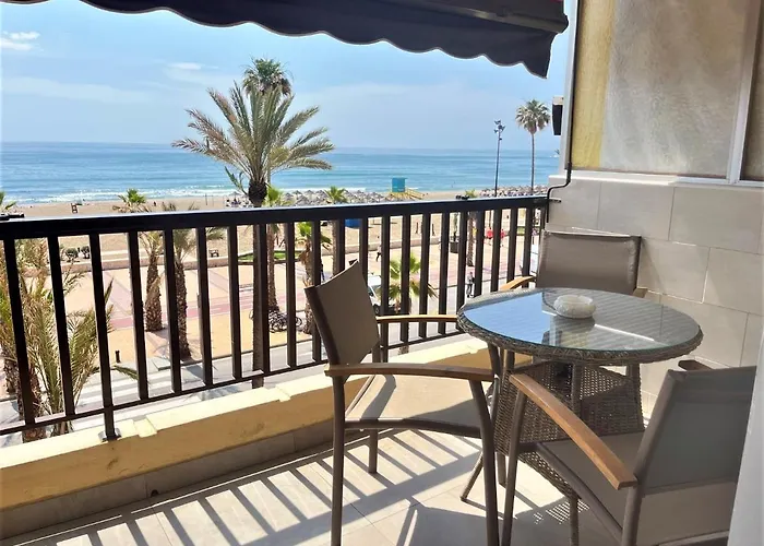 Rentcostadelsol Boliches Penelope * فوينخيرولا